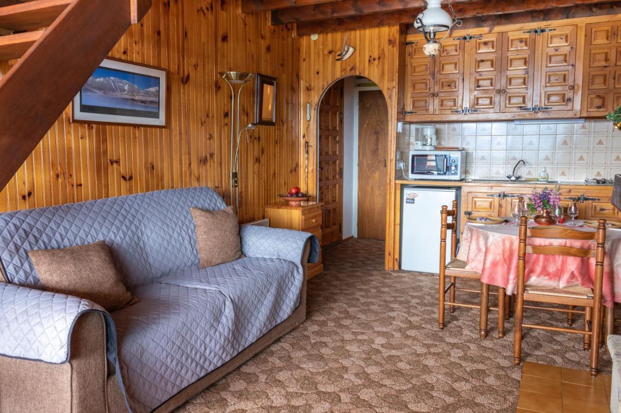 Les Lupins Apartment Лез Англ Екстериор снимка
